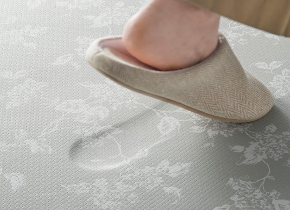 拭けるキッチンマットでお手入れ簡単