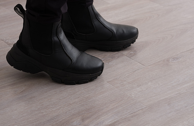 賃貸OK 置くだけ簡単 吸着フロアタイル FIOLIO・フィオリオ 土足OK